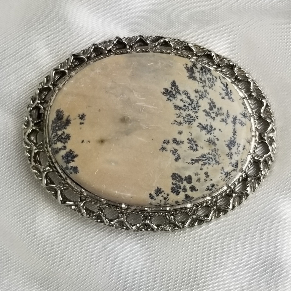 Vintage pendent/brooch